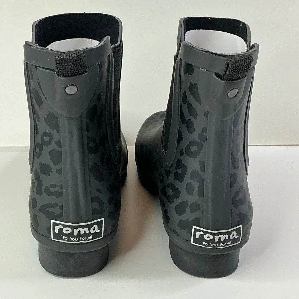 Roma Gray Leopard Rain Boots Women Size 7 Chelsea Style Waterproof Rubber